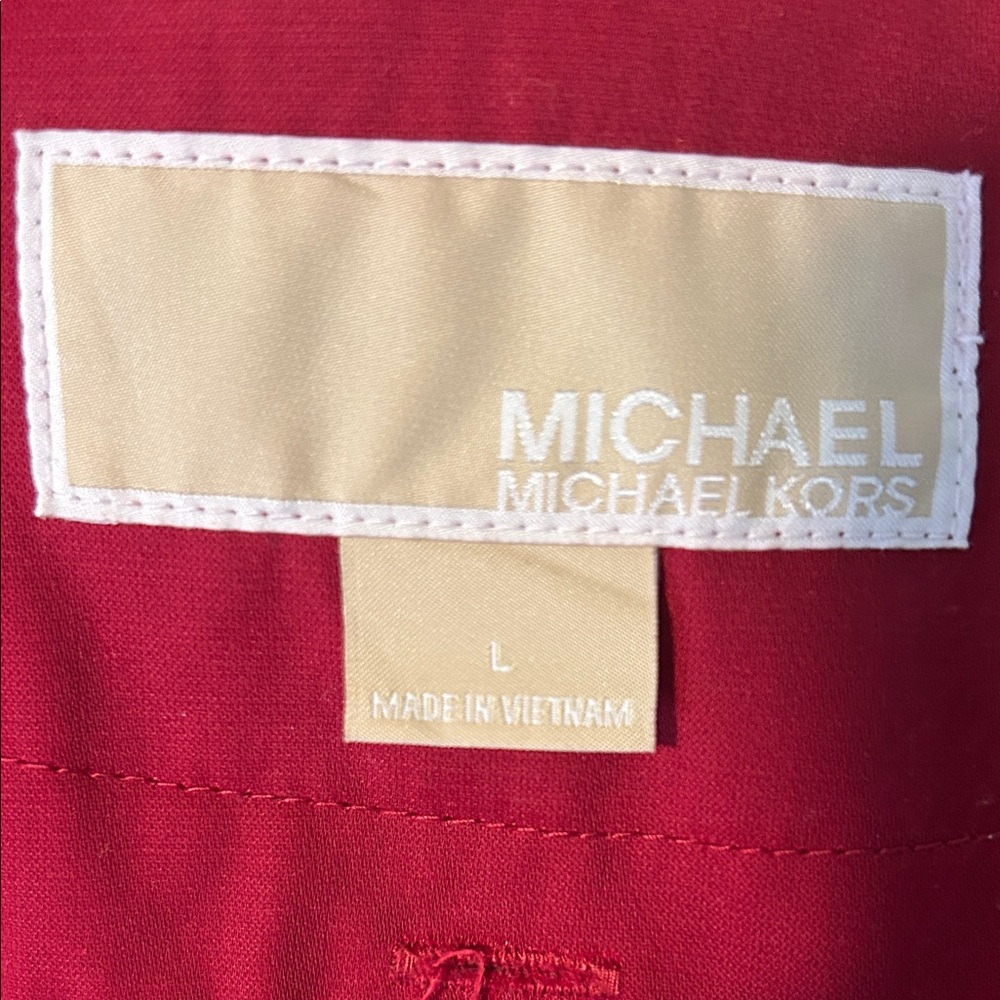 MICHAEL Michael Kors Red Double-Breasted Trench Coat with Belt - Picture 7 of 9